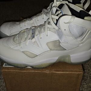 Mens size 12 Jordan jumpmans